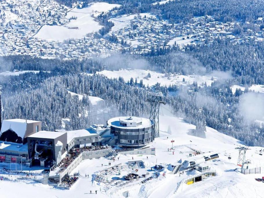 Private Apartment With Parking Spot In The Center Flims Extérieur photo
